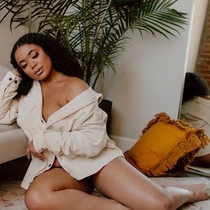 Meet your Posher, Sekoya